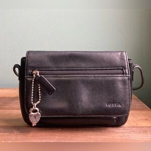 Vintage Fossil Crossbody Leather Bag